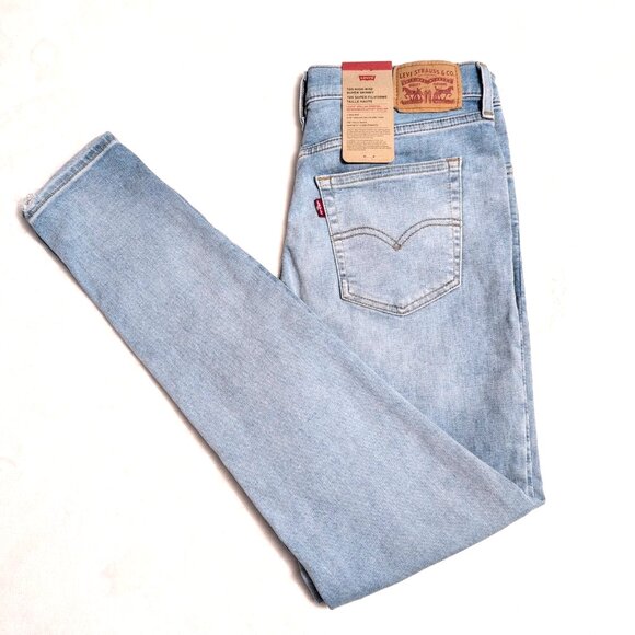 SOLD  Levi's 720 High Rise Super Skinny Stretch Jeans Ladies 28x30 Light Blue - Picture 3 of 16